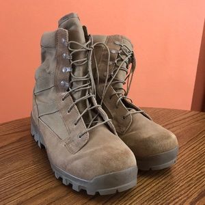 Reebok Men’s Leather Tactical Boots